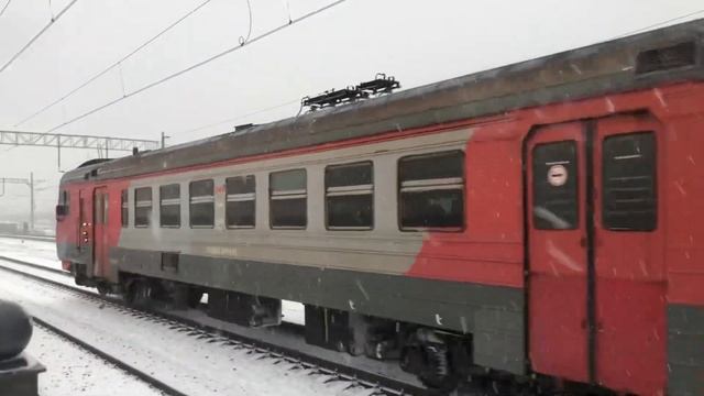 ВПЕРВЫЕ НА КАНАЛЕ ! эд4мк 0118 «нева» с вагонами от эд4 0006 смотреть онлайн