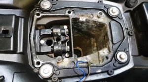 Проблема с Hidea 9.9-15. Ремонт подвески лодочного мотора.