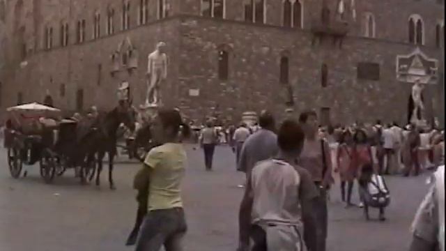 Piazza della Signoria e Casa Buonarroti смотреть онлайн