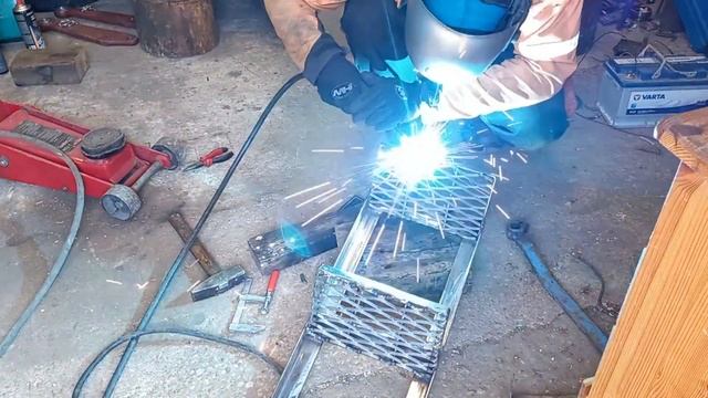 Belarus MTZ-52 Restoration Project Part 21 - Cab Stair