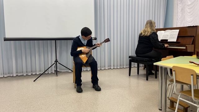 Весна Андрей 13 лет яблочко