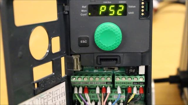 Configuring Preset Speed Functionality on Altivar 320 Drives | Schneider Electric Support смотреть онлайн