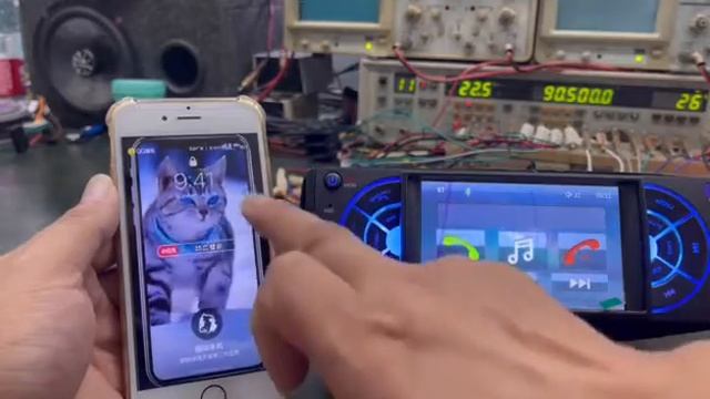 Demostración del funcionamiento de la conexión Bluetooth 4202 смотреть онлайн