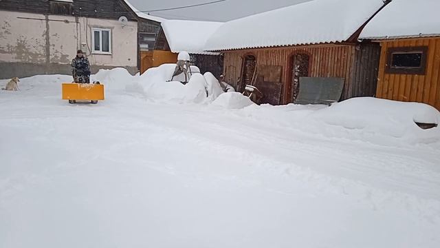 Расчистка снега минитрактором смотреть онлайн