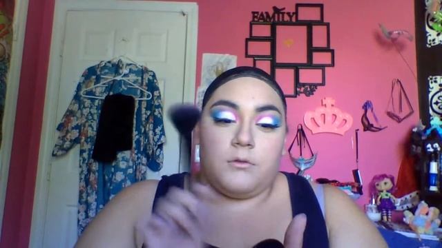Cotton Candy Eye Look смотреть онлайн