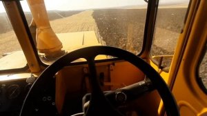 Трактор кировец К-700 Пахота