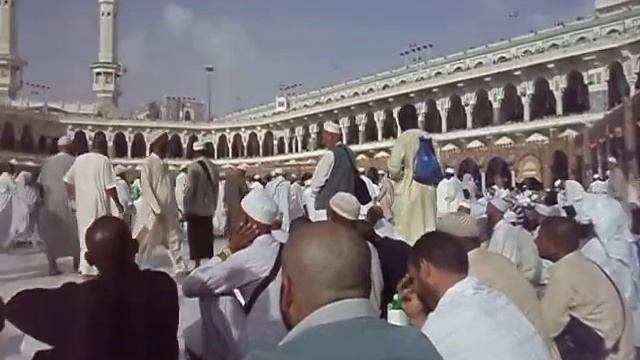 Азан в Мекке.AVI