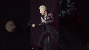 ОНА ТОго стоит