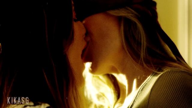 | Maya & Carina - Love Me One More Time | смотреть онлайн