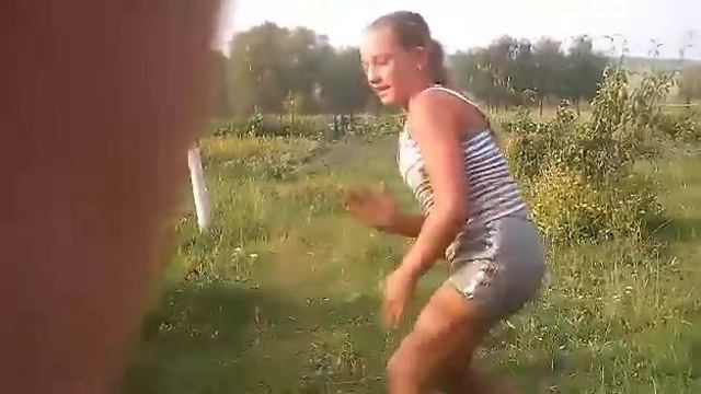 Колесо + стойка на руках смотреть онлайн