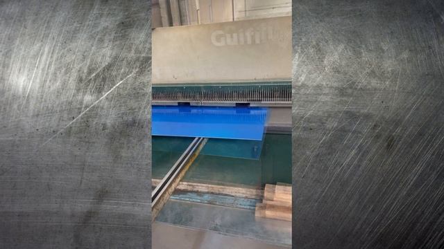 Порезка листового алюминия гильотиной | Cutting aluminum sheets with a guillotine | Rezka_Metalla смотреть онлайн