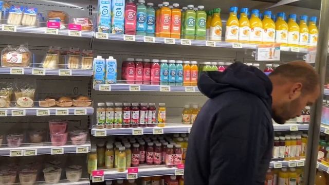 Швейцарский влог. Первый день в новой стране. Румтур по квартире| цены в магазине. смотреть онлайн