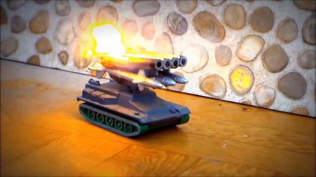 Миниатюрная Установка залпового огня С 400 стреляет по врагу