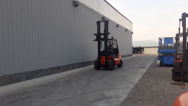 LINDE H40 Diesel Forklift смотреть онлайн