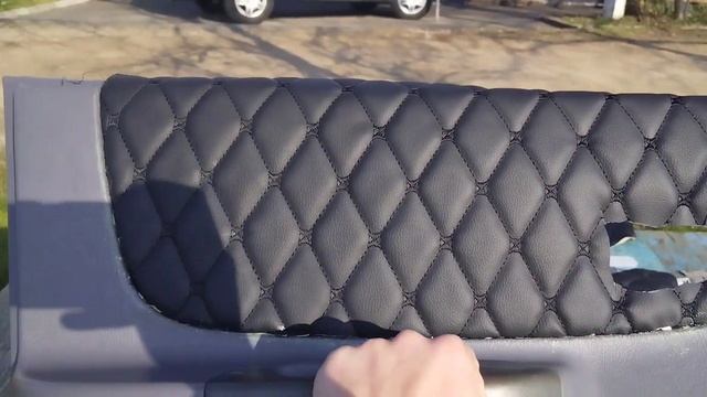 Перетяжка дверных карт на Hyundai Accent смотреть онлайн