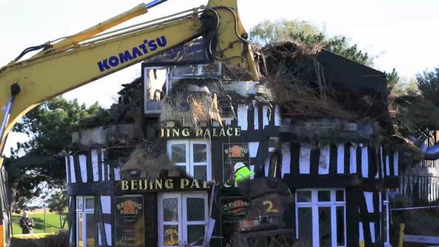 Thatchers End, Beijing Palace Fire, Ryde Isle Of Wight смотреть онлайн