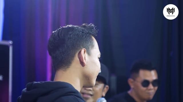 Mamnun - Angel 2 | Tombo Teko Loro Lungo (Official Music Video) смотреть онлайн