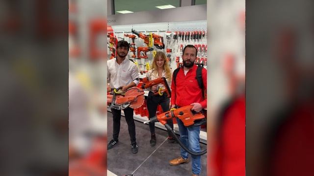 Hilti Mittagspause #5: Mehr Arbeitssicherheit mit Nuron live von der Bauma смотреть онлайн