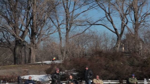 AR Drone duel in Central Park AR FlyingAce FREE APP смотреть онлайн