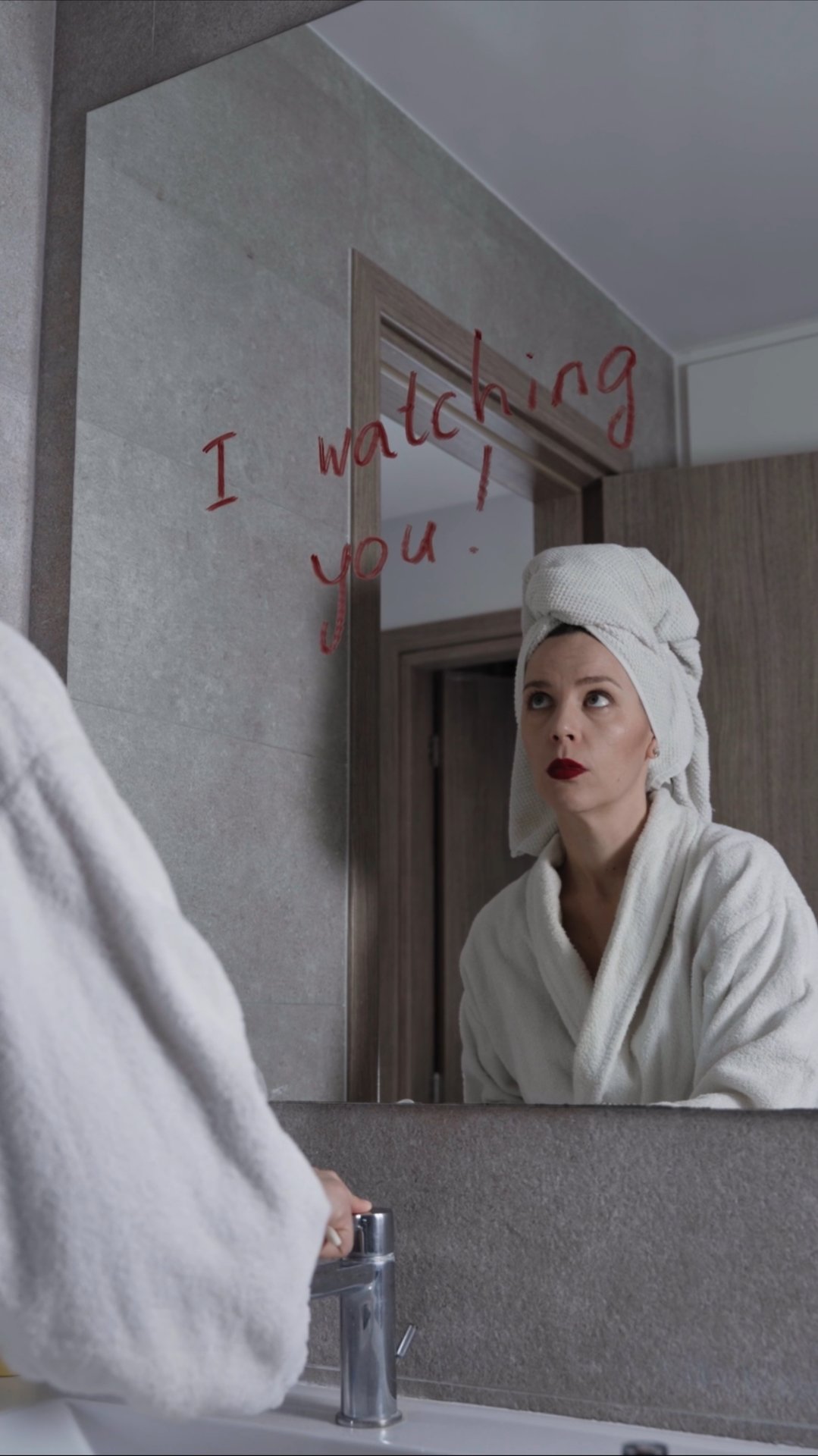 I AM WATCHING YOU! смотреть онлайн