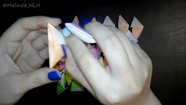 Origami Tutorial: Kusudama - Waves (Meenakshi Mukerji)｜折纸教程：波纹花球 смотреть онлайн