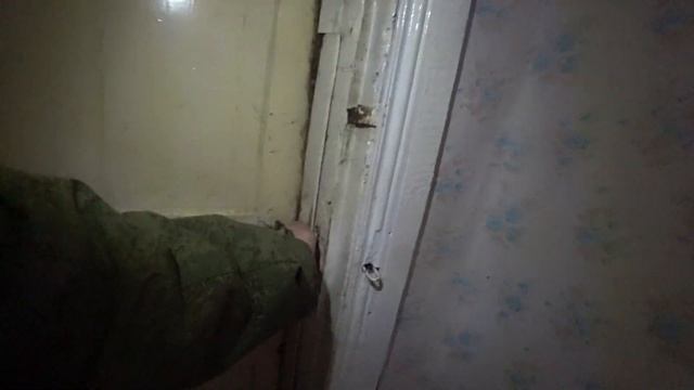 Брошенный посёлок. Квартира без людей много лет. смотреть онлайн