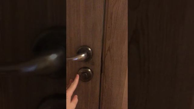 Застряли в туалете смотреть онлайн
