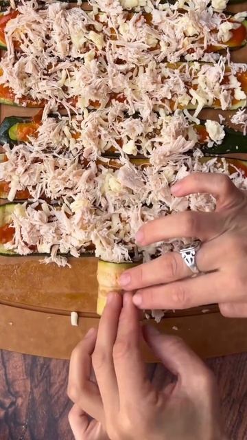 РУЛЕТЫ ИЗ КАБАЧКОВ И КУРИЦЫ