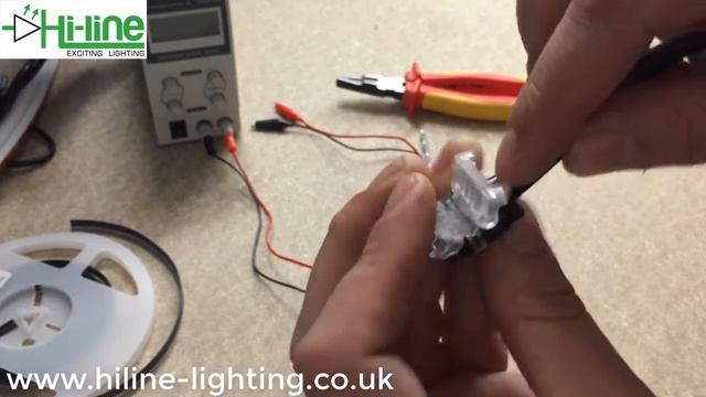 Strip to Power RGBW Connector (5-pin) смотреть онлайн