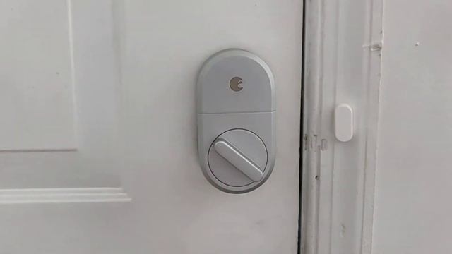 August Smart Lock 3rd Gen! | Part 2 of My Smart Home! смотреть онлайн