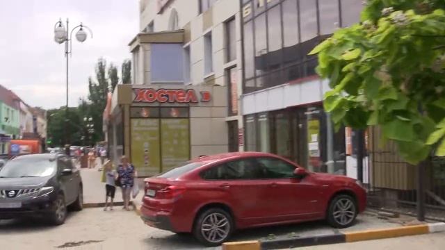 Центр Керчи.Улица Советская.Кинотеатр Украина-торговый центр Россия. смотреть онлайн