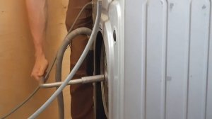 Стук в стиральной машинке, как устранить?