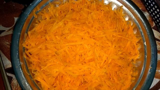 Gajar ka halwa cook in Electric Kettle for hostel students//only 3 ingredients//gajar ka halwa смотреть онлайн