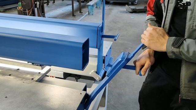 Обзор стыковой машины SVP 4-30/CNC смотреть онлайн