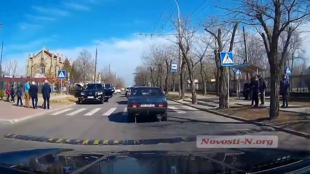 Новости Губернатор Николаевщины Савченко ездит под кирпич смотреть онлайн