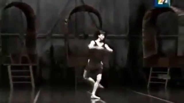 Sylvie Guillem prove per la variazione di Dulcinea смотреть онлайн
