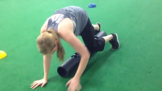 Tara Grosz in her First Circuit video . смотреть онлайн
