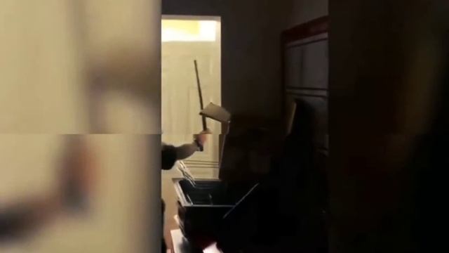 Меньшие братья мира сего.