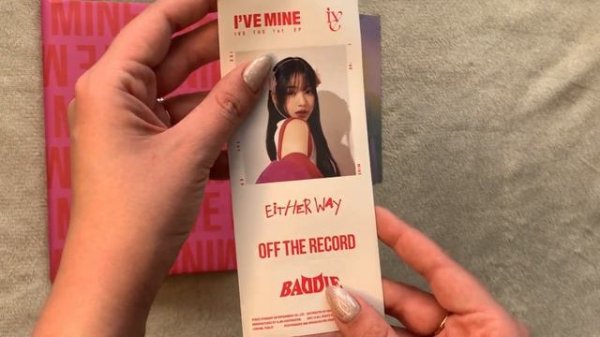 unboxing ive 'i've mine' • распаковка альбомов ive 'i've mine', версии either way и baddies