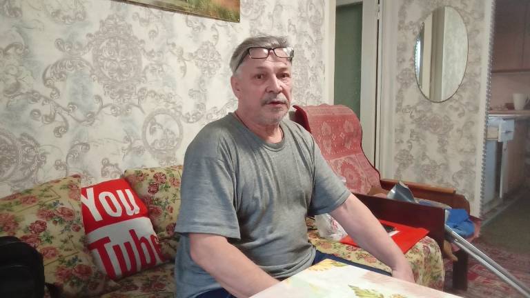 Жизнь в деревне - Наводим Порядок. Муж уезжает, накормила картошкой смотреть онлайн