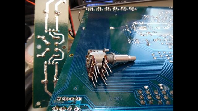 NAD 310 Repair (With Audio Tutorial) смотреть онлайн