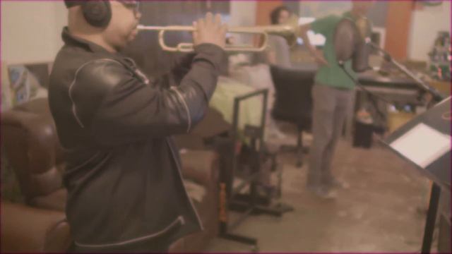 "Violet" Feat. Nicholas Payton - The Smoogies (Planet Smoogies) смотреть онлайн