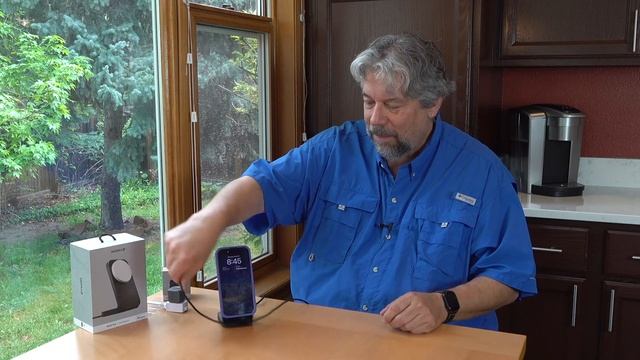 Nomad STAND ONE MagSafe Charger -- REVIEW смотреть онлайн