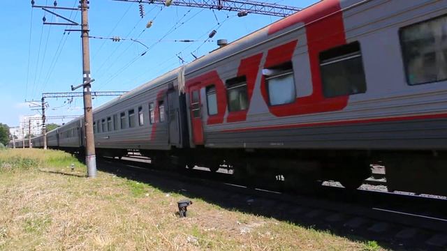 Электровоз ЭП1М-592 с поездом №140 Новосибирск — Адлер смотреть онлайн