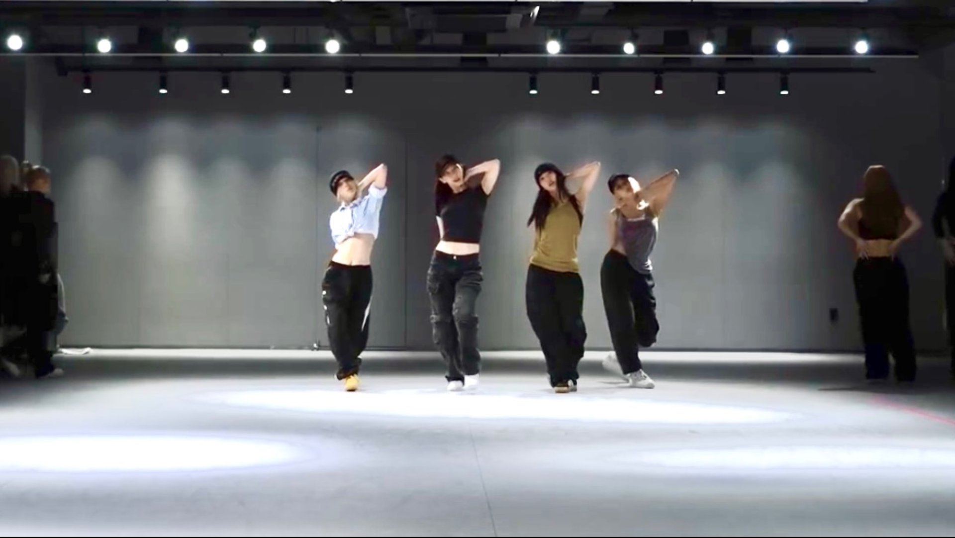 aespa - ‘Whiplash’ dance practice [MIRRORED] смотреть онлайн