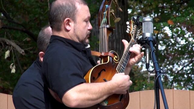Destination Bluegrass Band - Erase the Miles смотреть онлайн