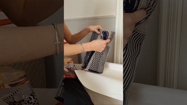 Обзор шали Hermes смотреть онлайн
