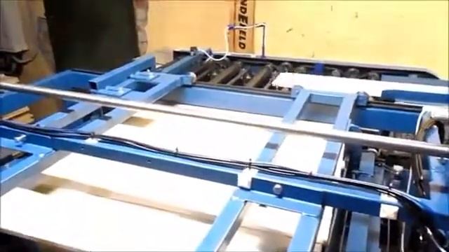 Станок для сшивки двух узкий досок в одну. Для паллетного борта смотреть онлайн