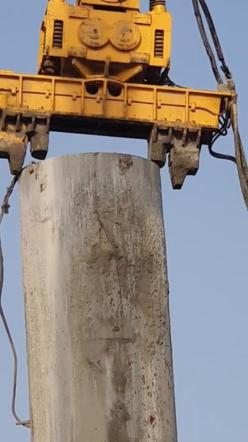 construction of Bridge #foryoupage #augarmachinetariq #foryoupage #standwithkashmir #concrete смотреть онлайн