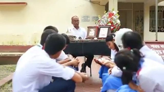বঙ্গবন্ধুর ও মুক্তিযুদ্ধ কে জানি অনুষ্ঠানে প্রধান অতিথি বীর মুক্তিযোদ্ধা রহমত আলী খানের স্মৃতি কথা। смотреть онлайн